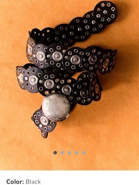 Free People Follow the Arrow Black Leather belt worn once